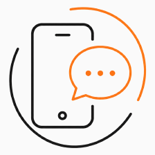 スマートフォンに、連絡を知らせる吹き出しが届いている様子